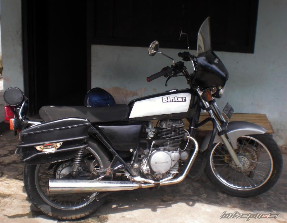 Photo 1606866
