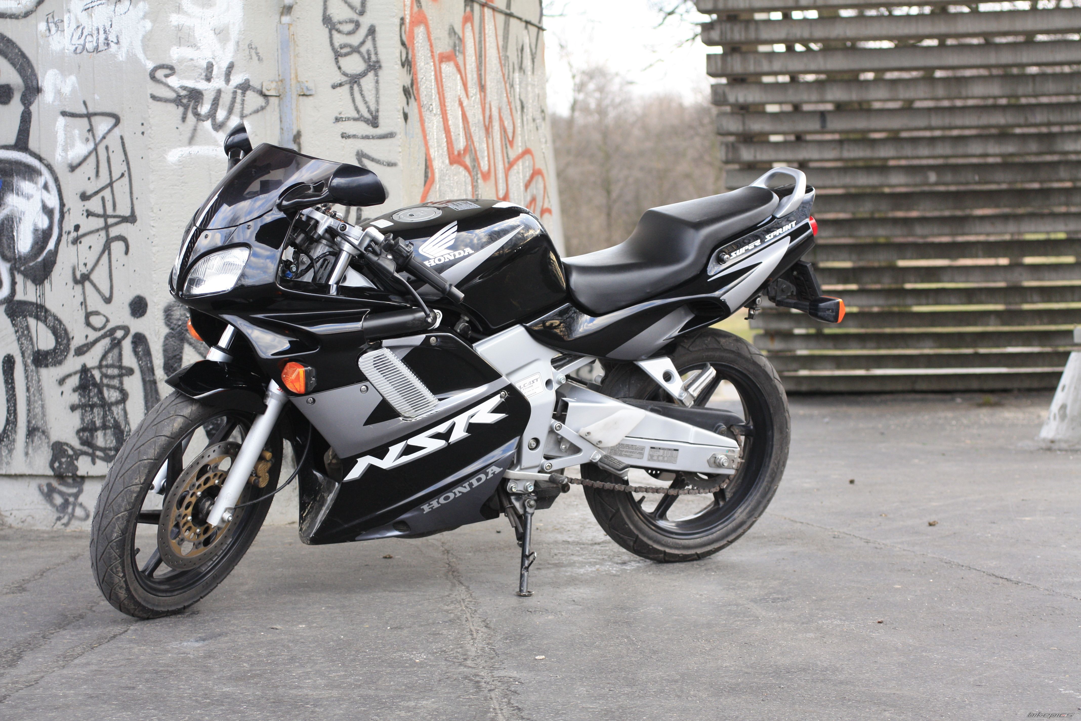 Bike Photo 1606899