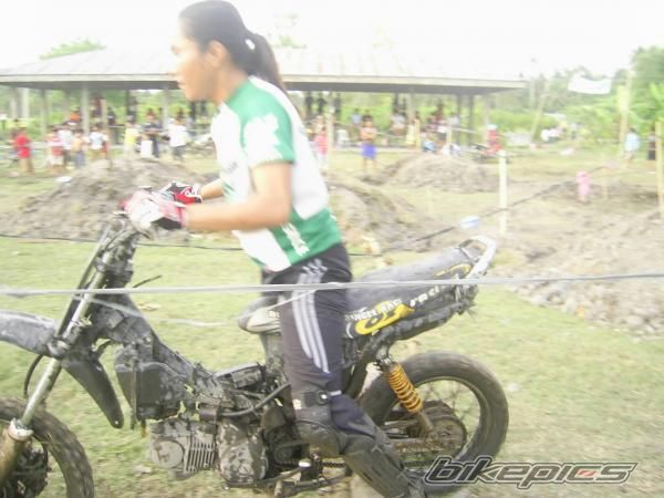 Photo 1607486