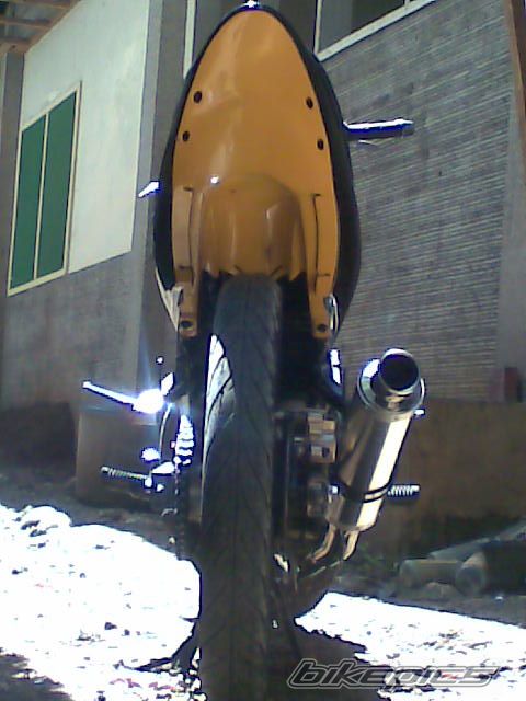 Photo 1607998