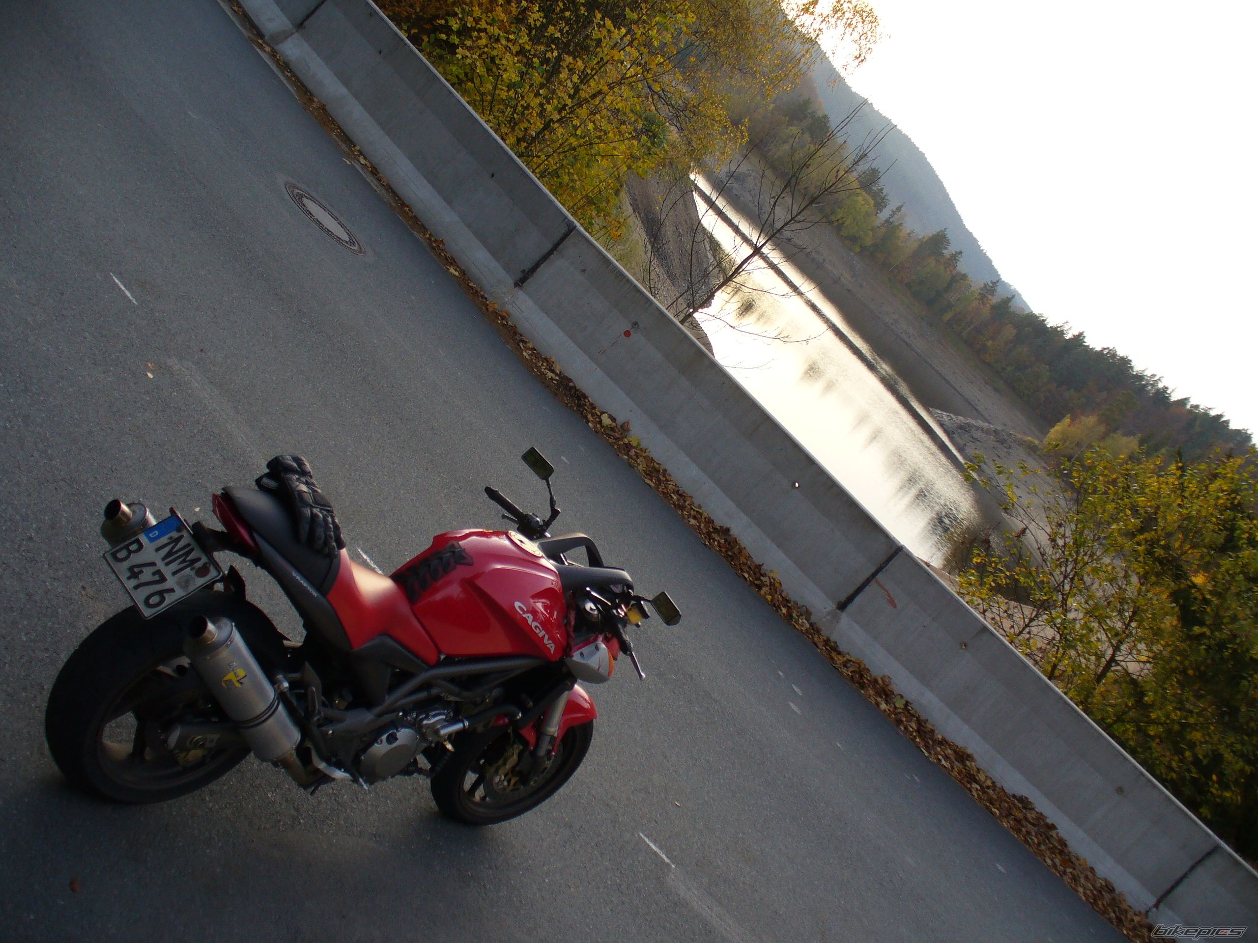 Bike Photo 1609345