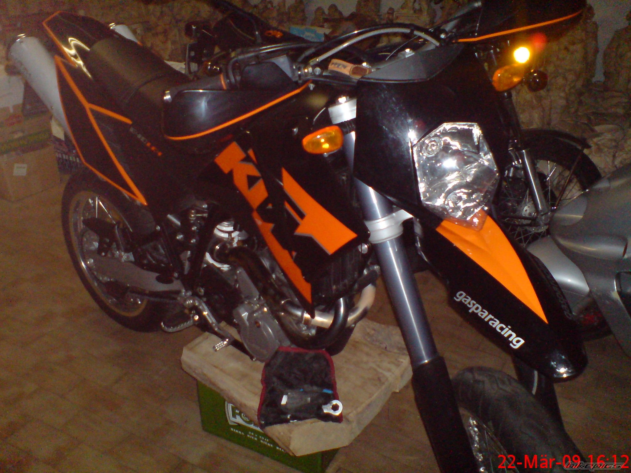Photo 1609942