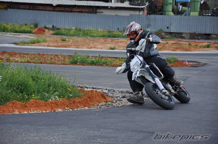 Bike Photo 1610616