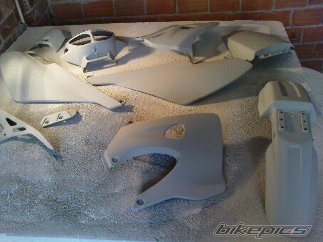 Photo 1610837