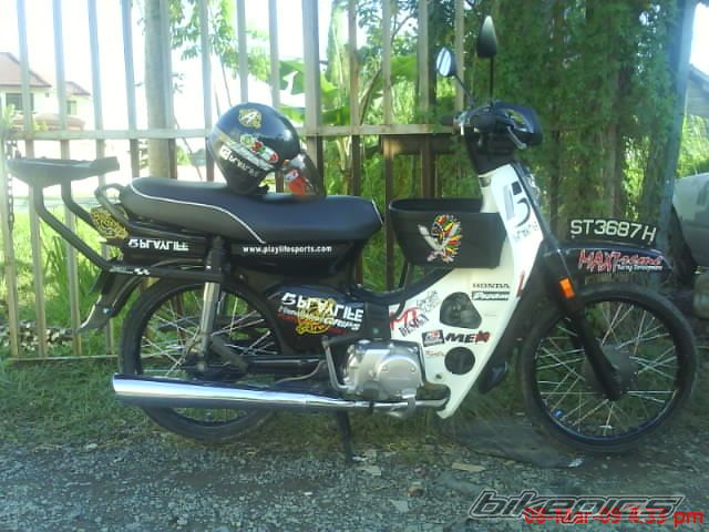 Photo 1610987