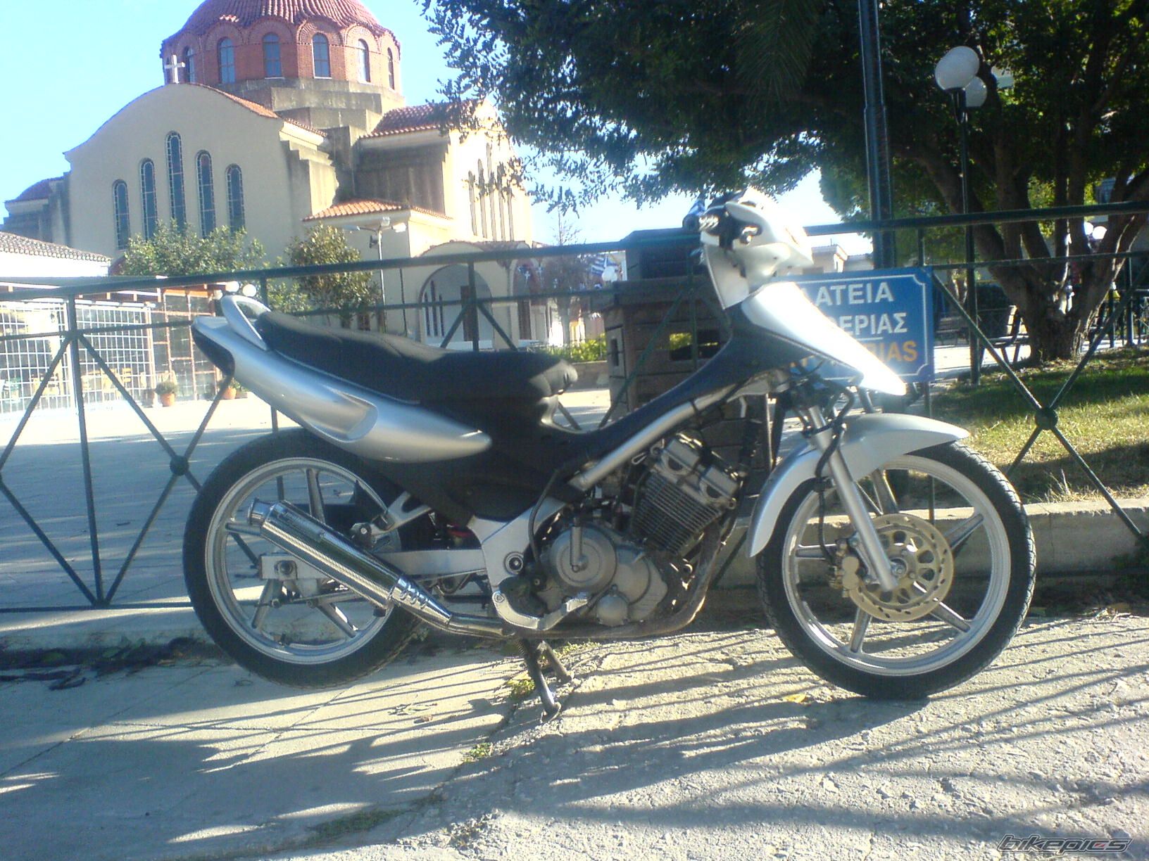 Bike Photo 1611360