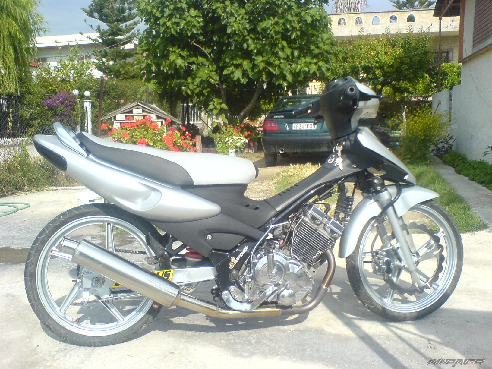 Bike Photo 1611385