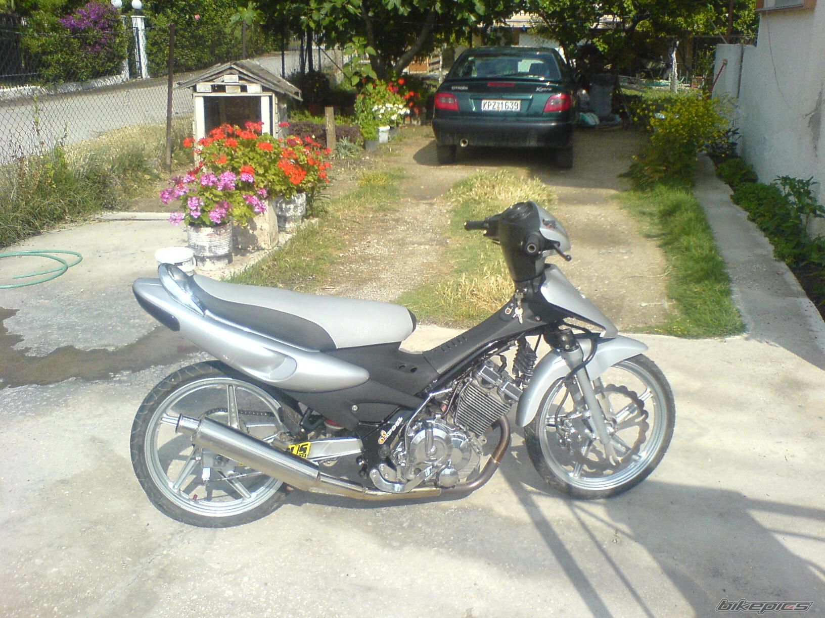 Bike Photo 1611386