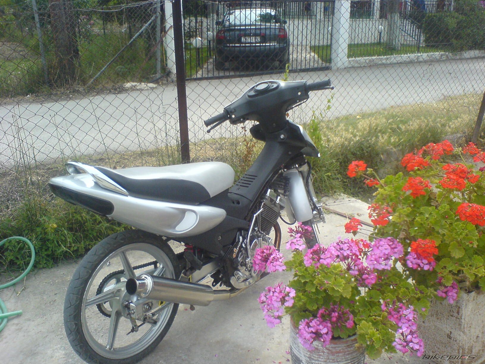 Bike Photo 1611396