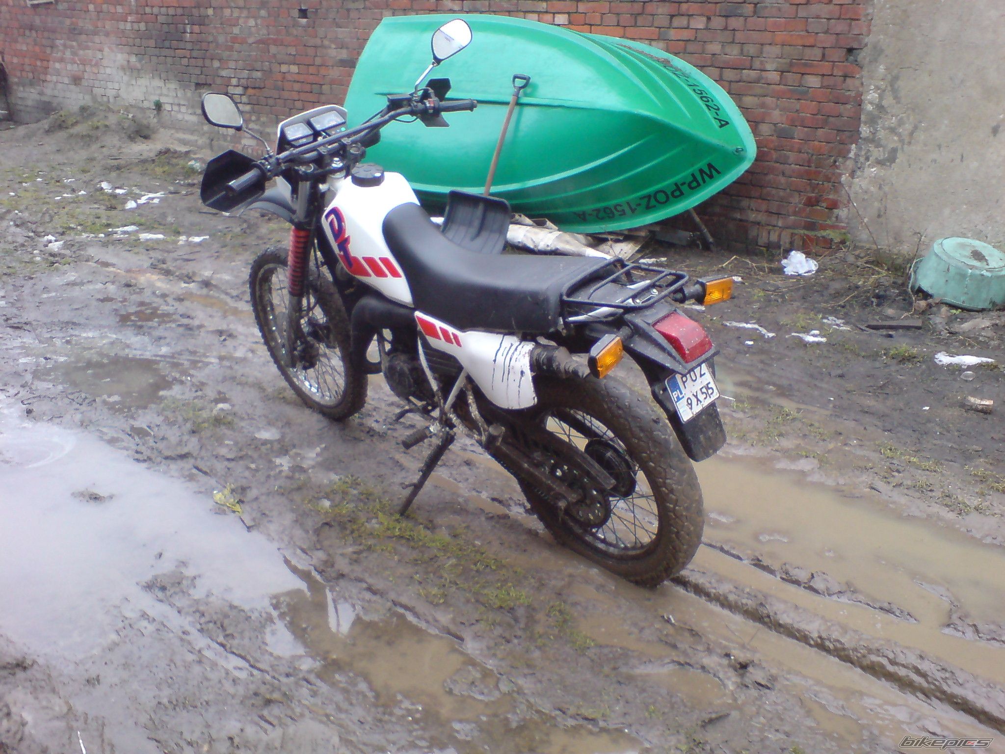Photo 1611415