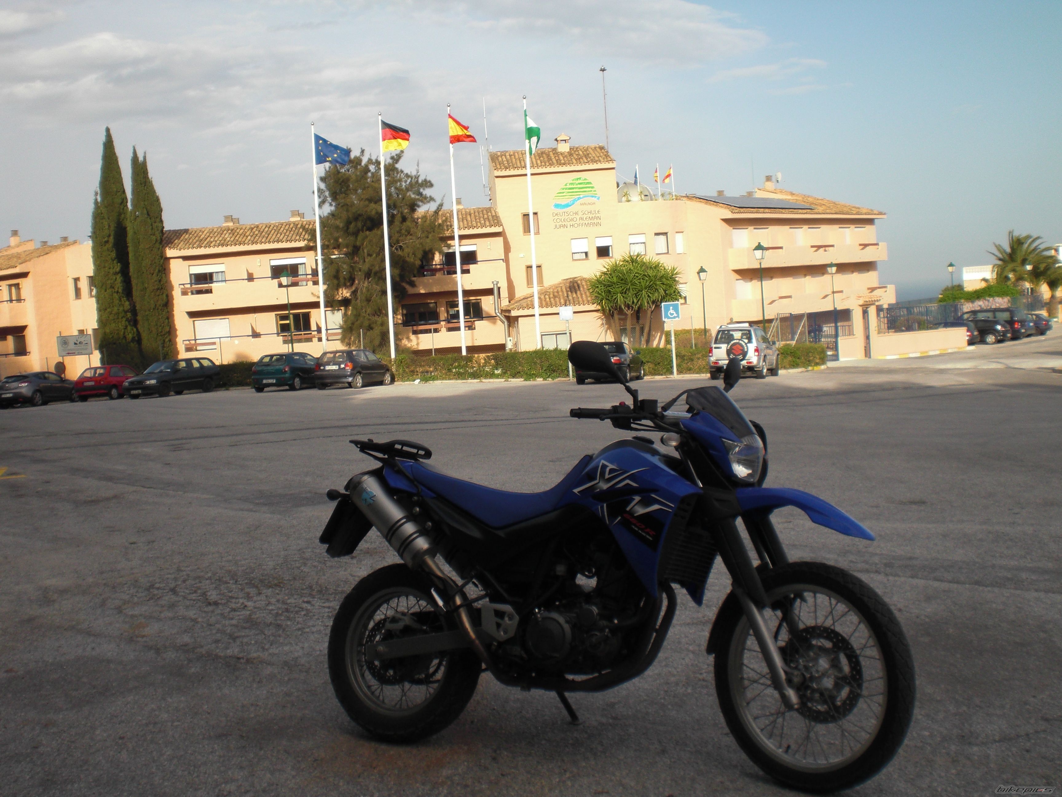 Photo 1611442