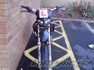 Photo 1612170