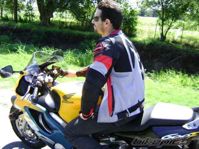 Photo 1612173