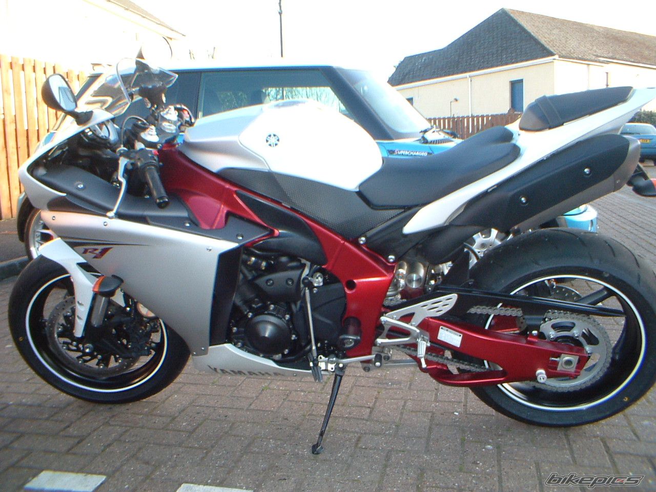 Photo 1612254
