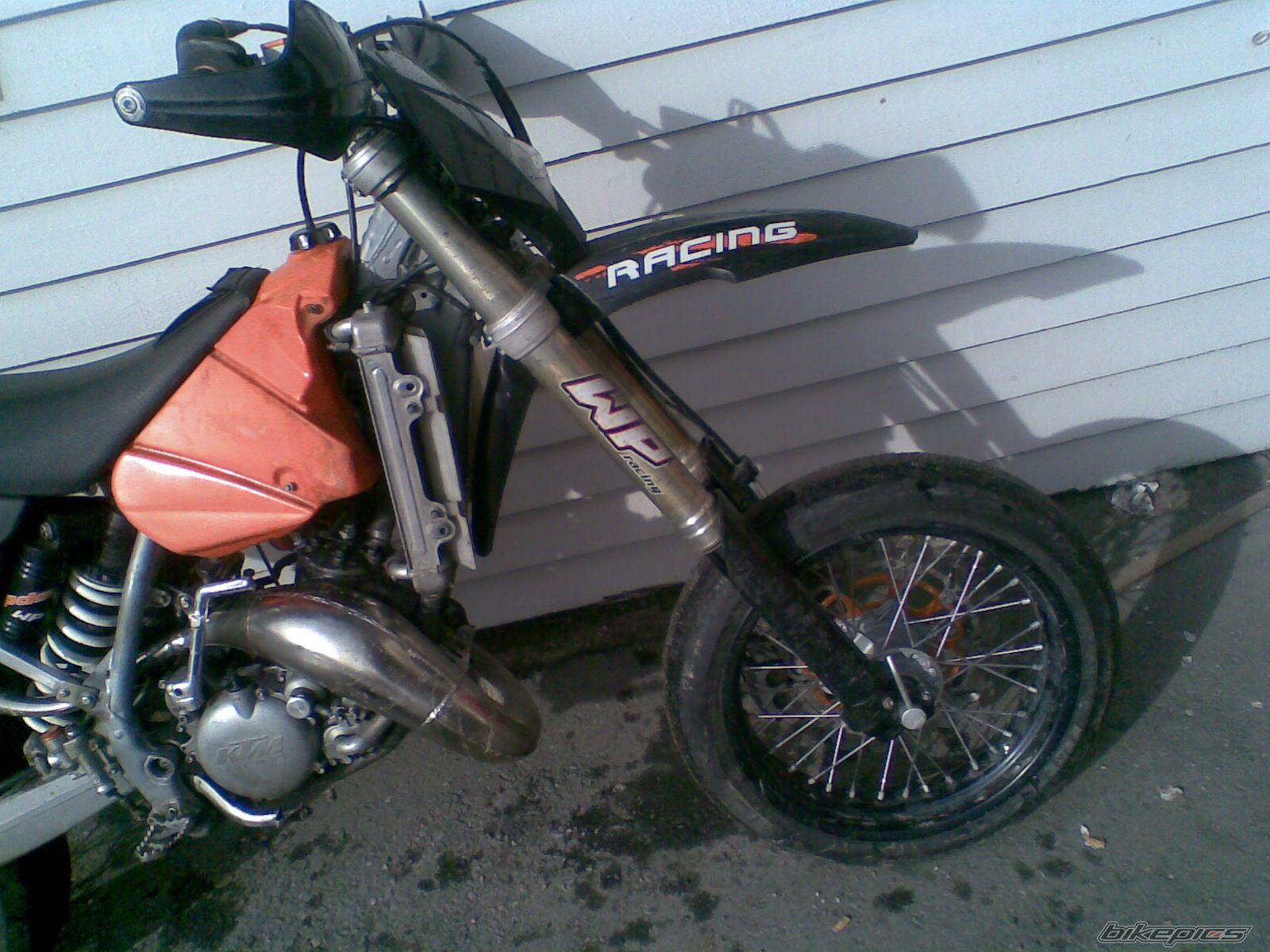 Bike Photo 1612386