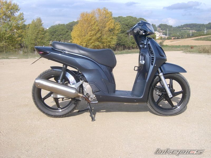 Photo 1612496