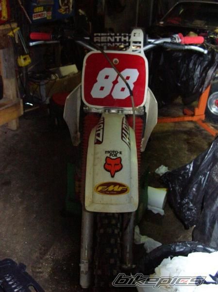 Photo 1612594