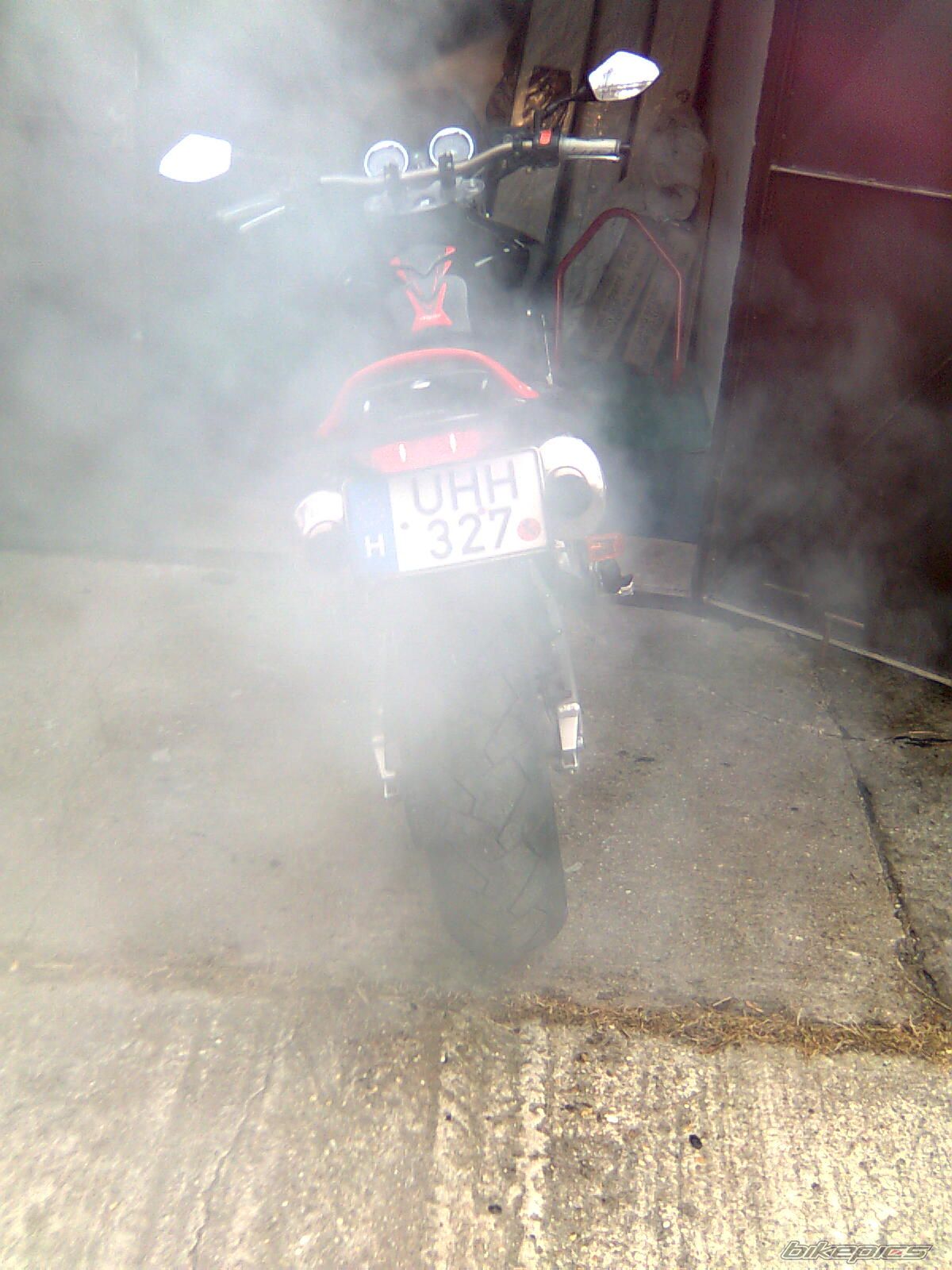 Photo 1612666