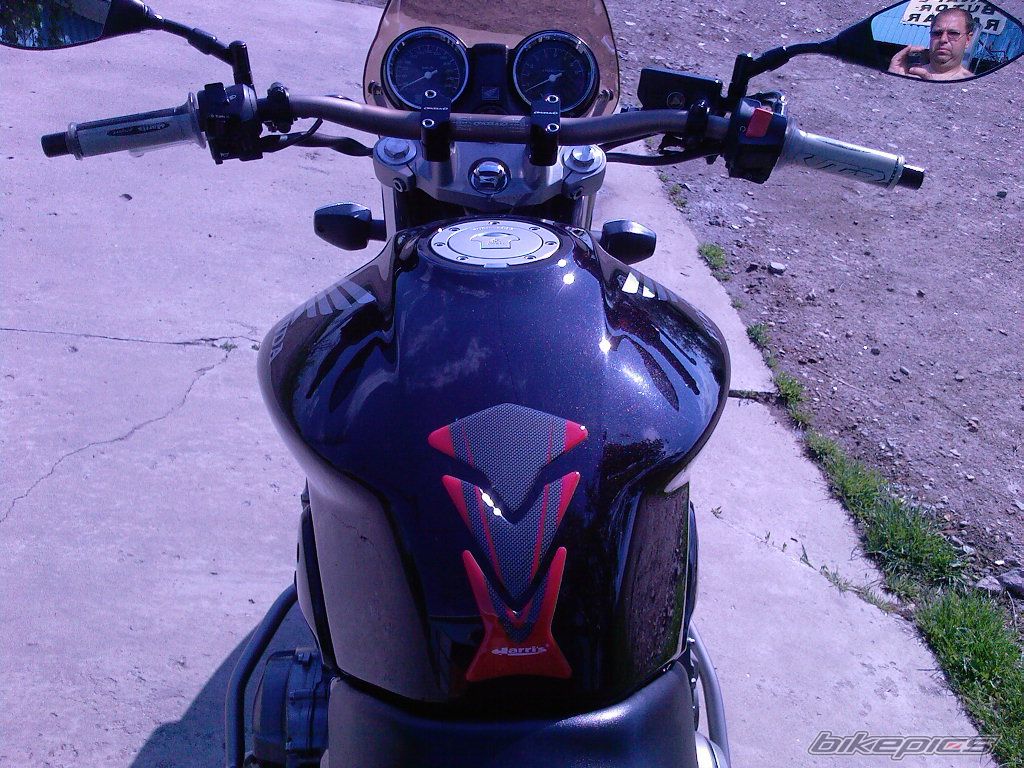 Photo 1612672