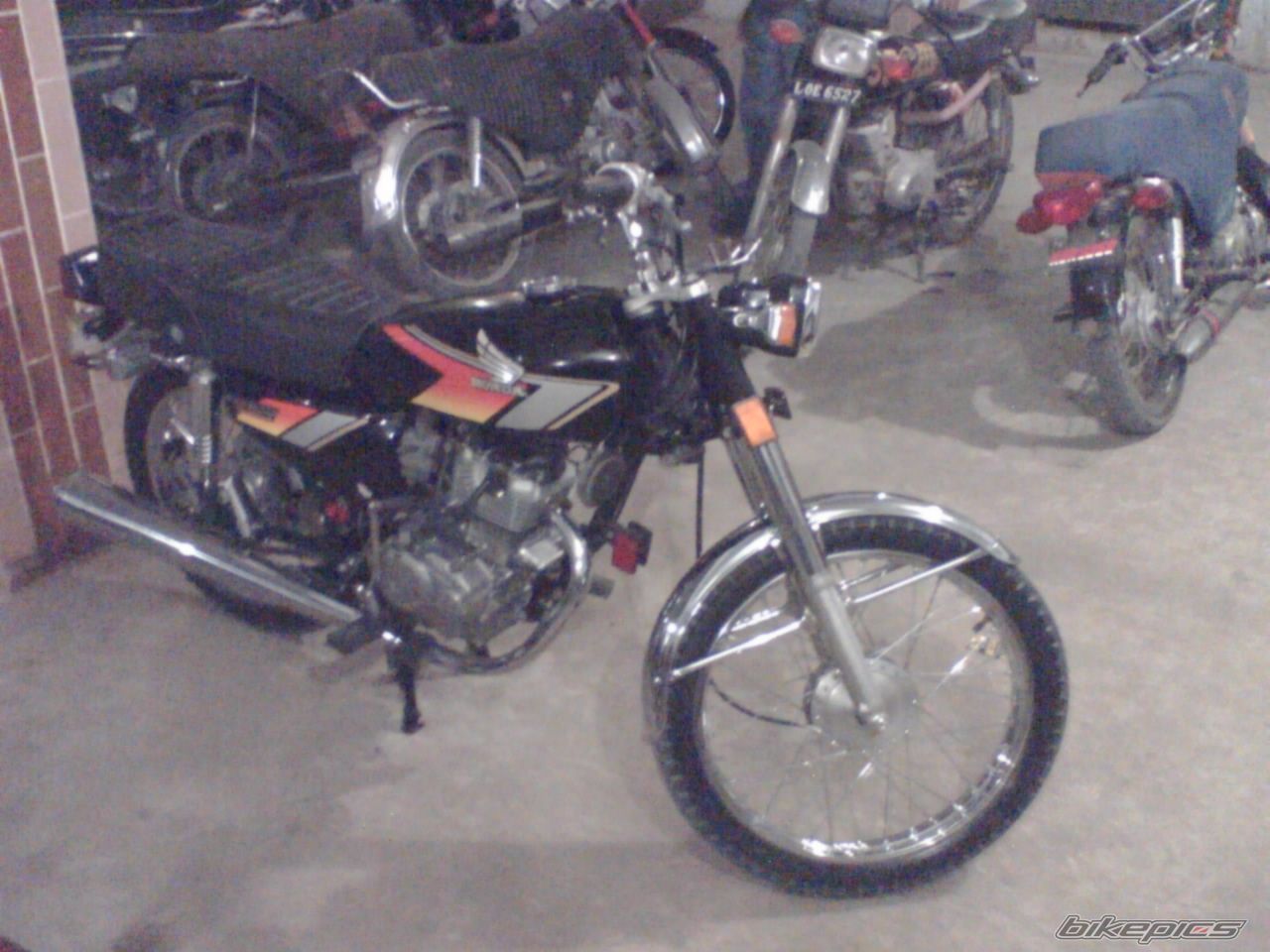 Bike Photo 1612747