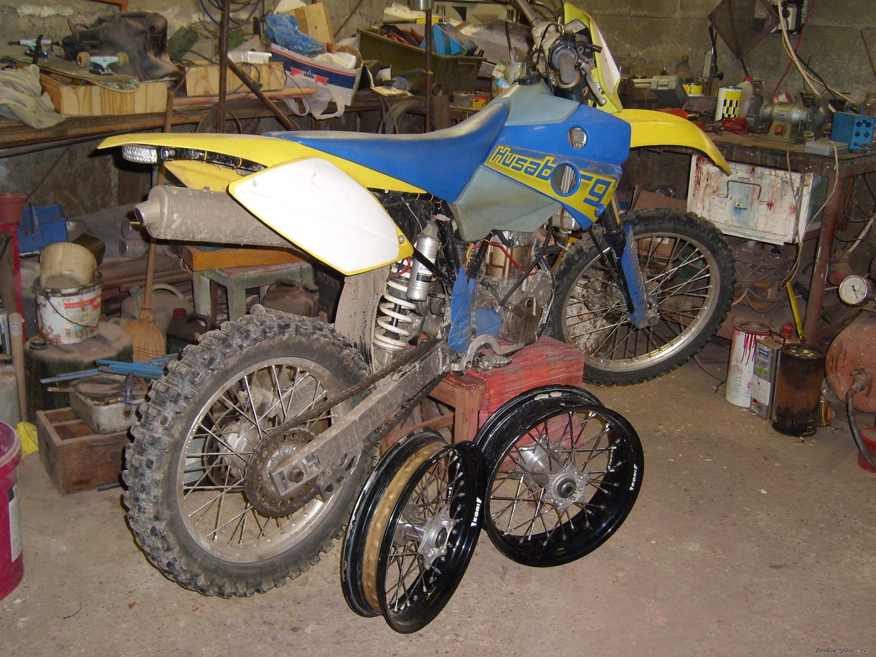 Photo 1612793