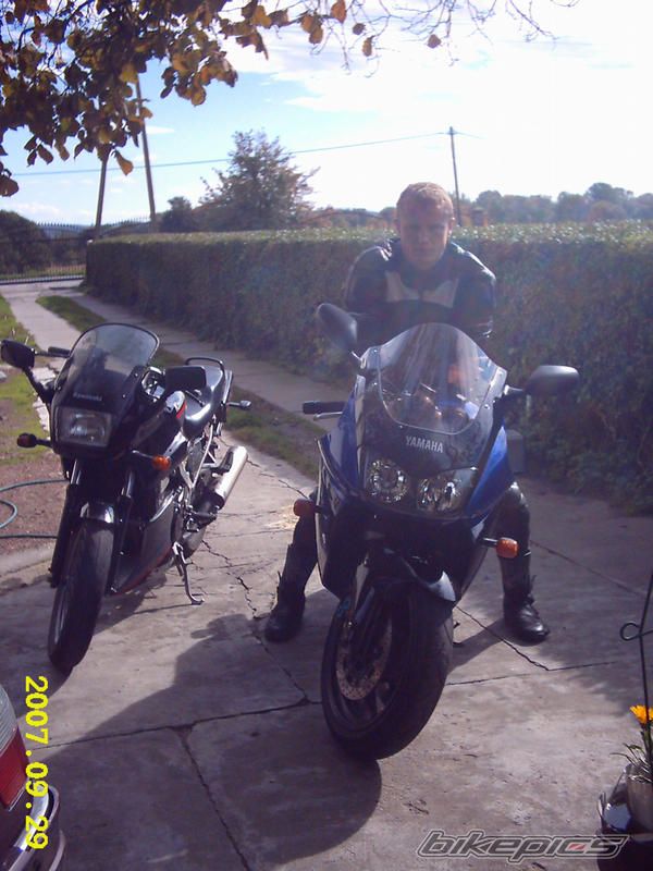 Photo 1612867