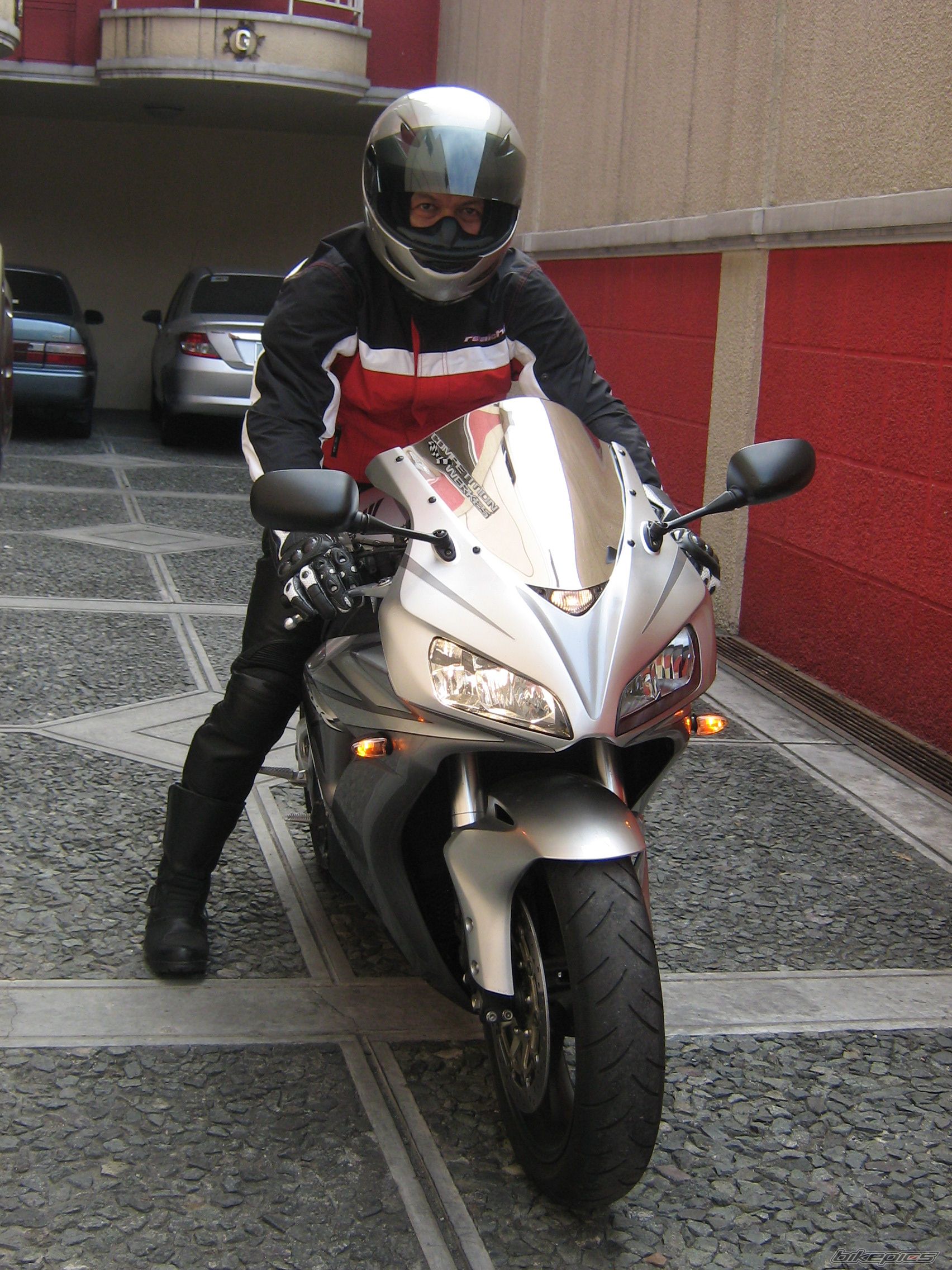 Photo 1612889