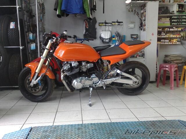 Photo 1612945