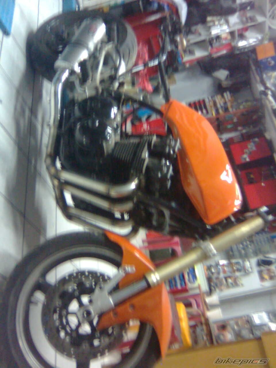 Photo 1612950