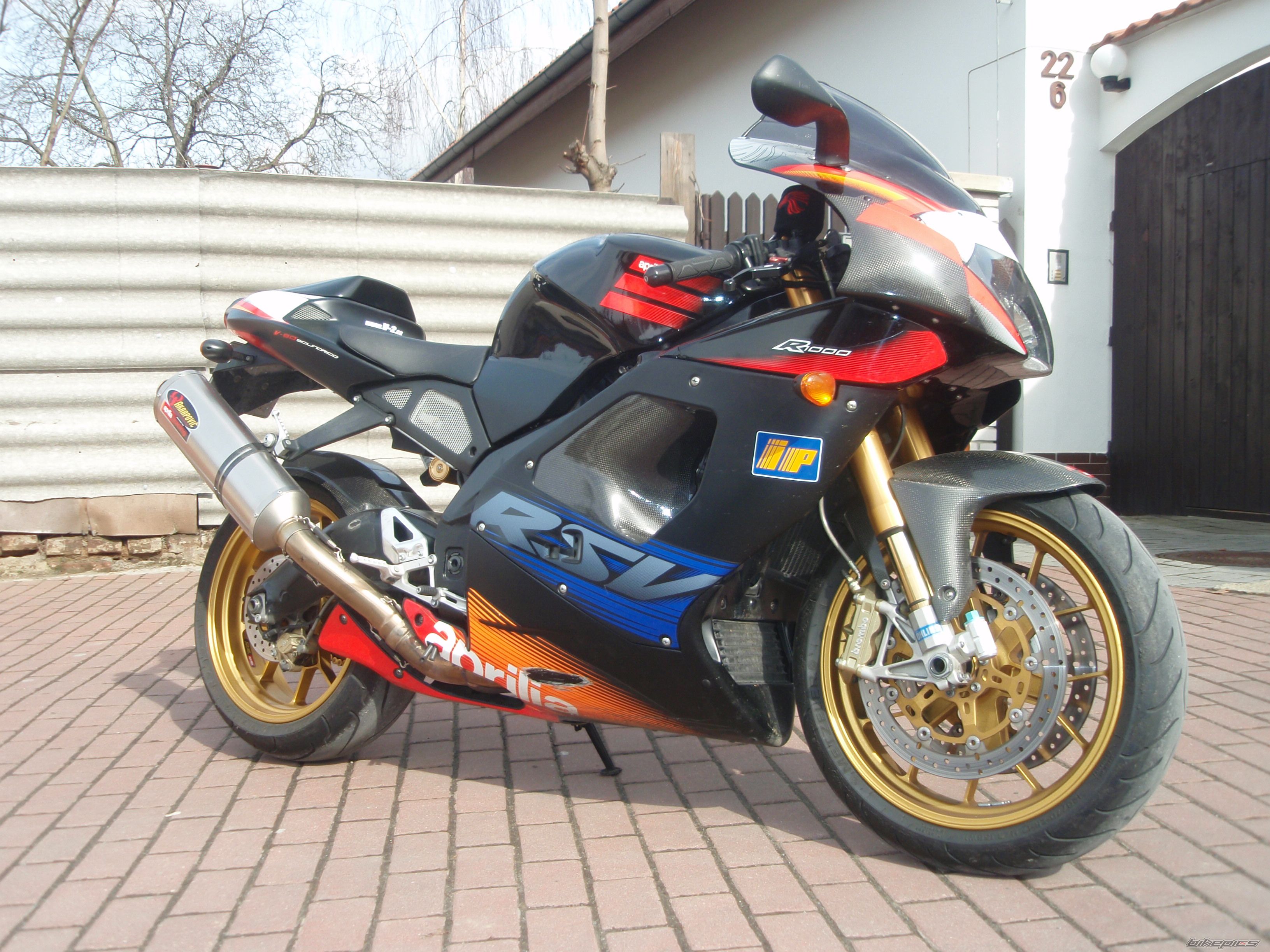 Photo 1612968