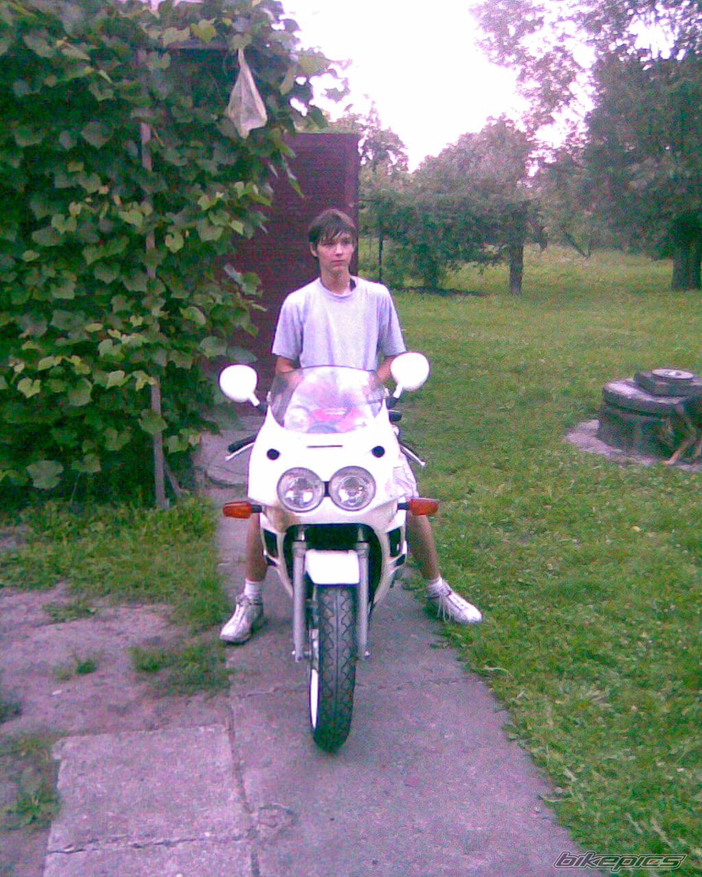 Photo 1613062