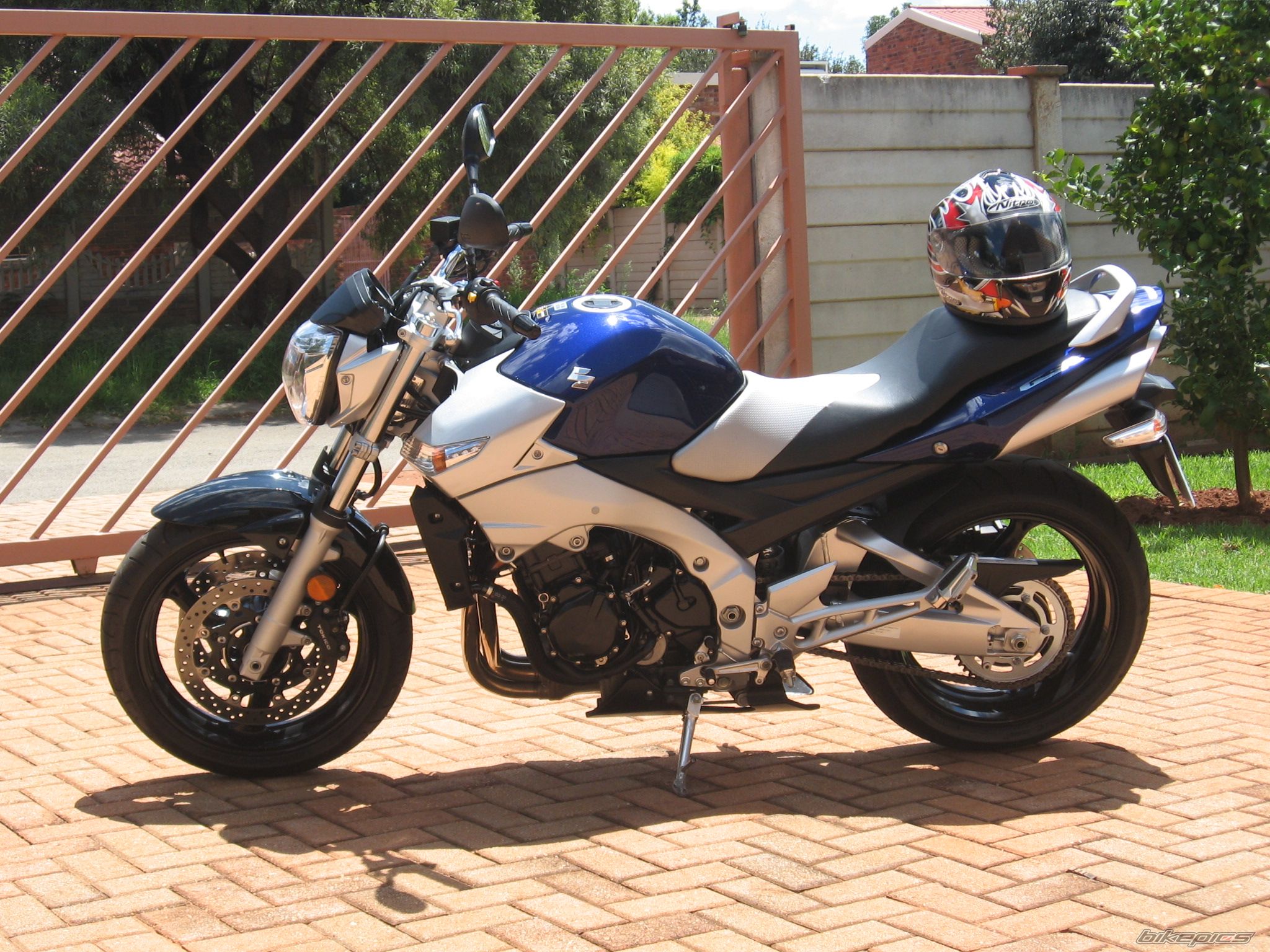 Bike Photo 1613110
