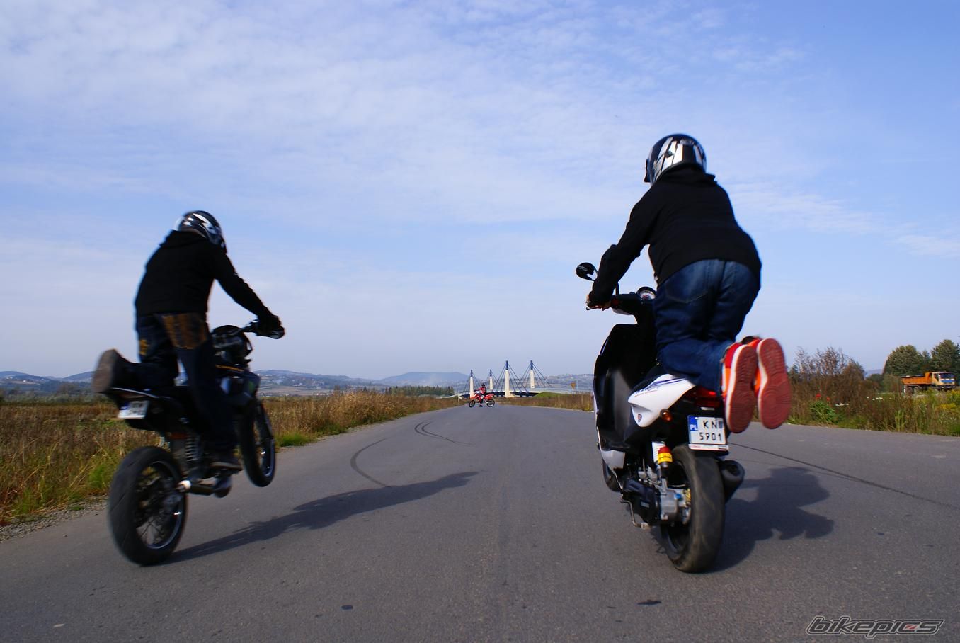 Bike Photo 1613193