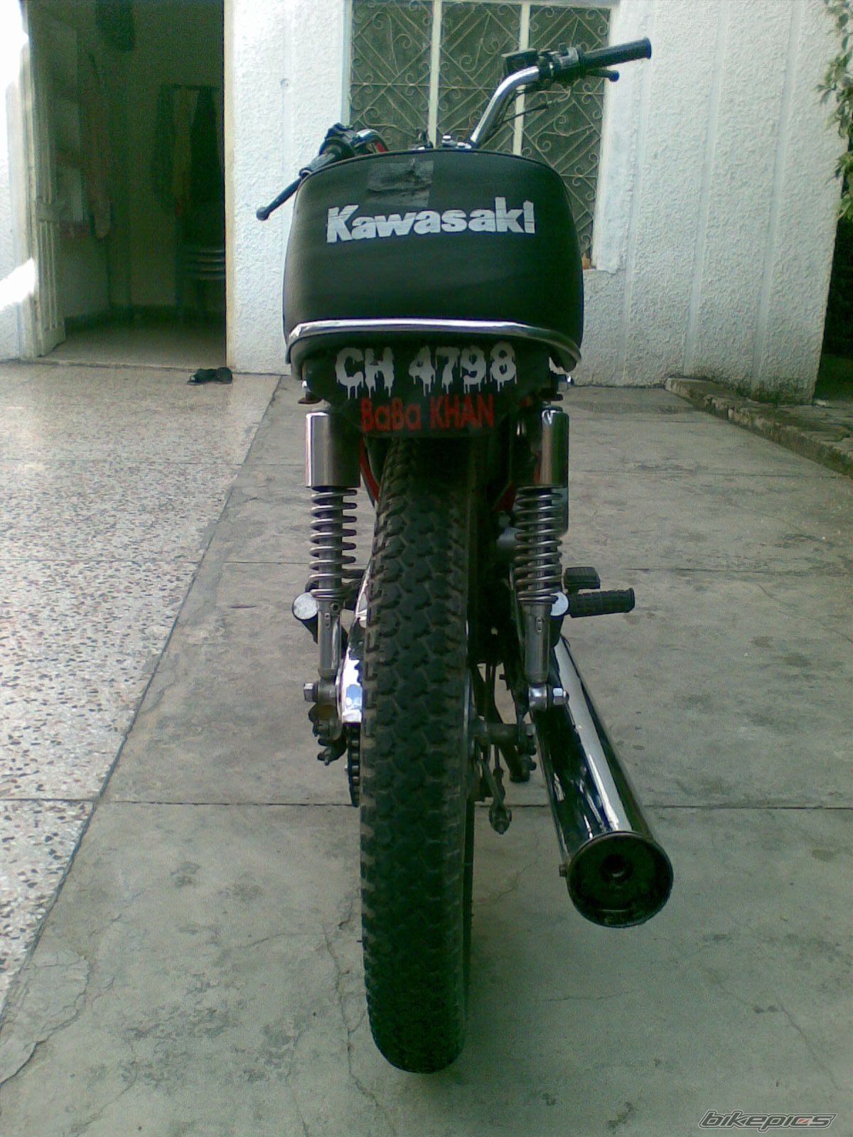 Photo 1613198