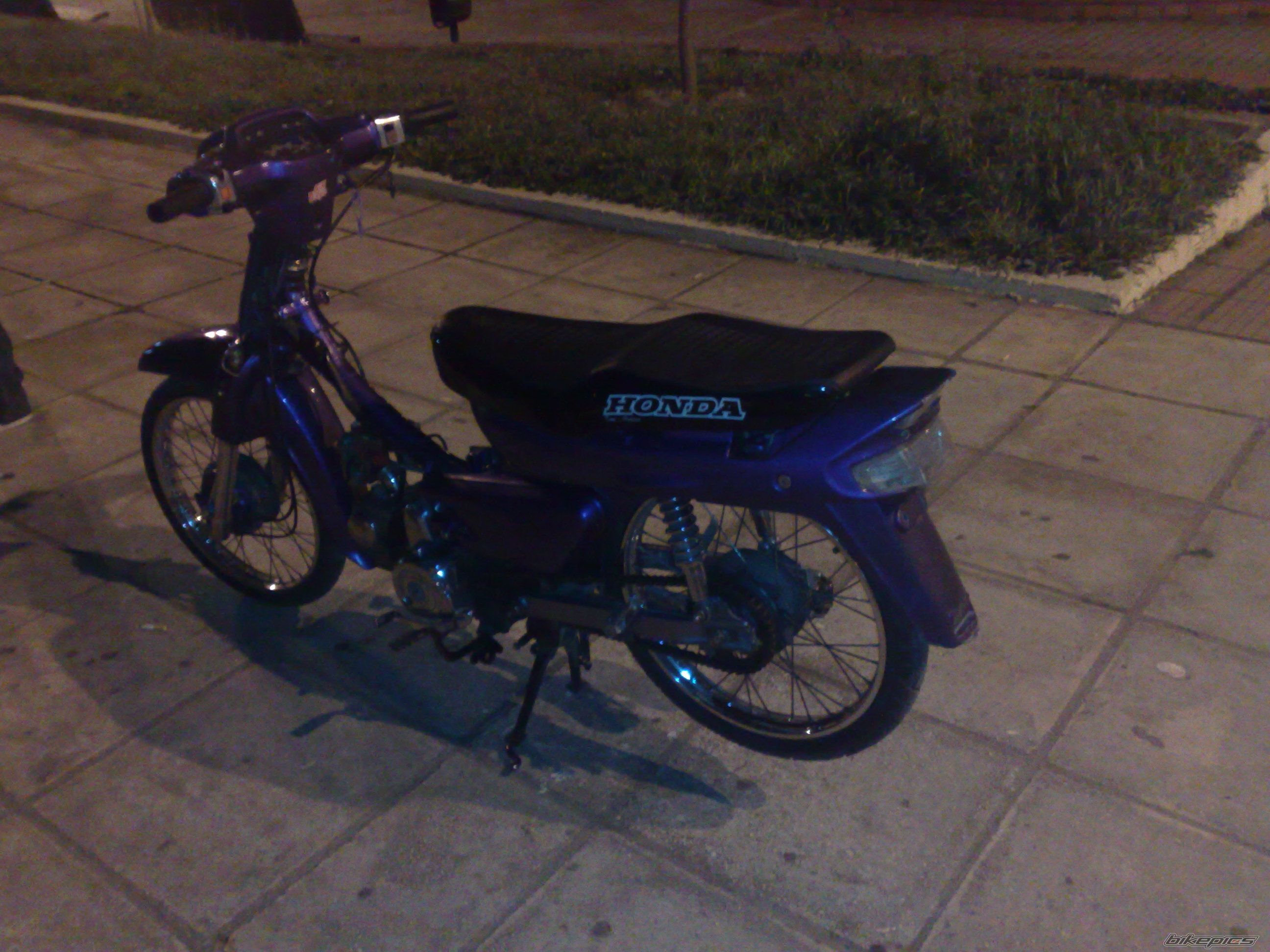 Photo 1613205