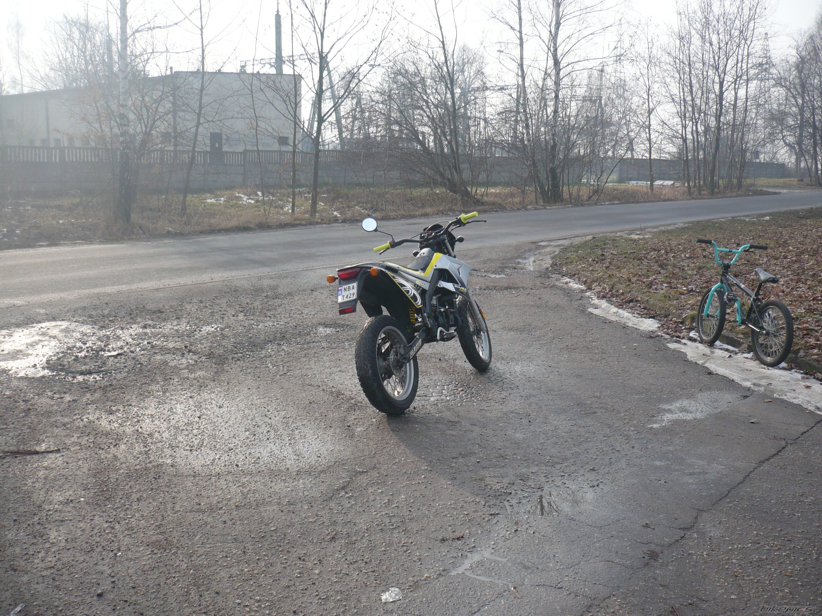 Photo 1613273