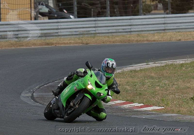 Photo 1613289