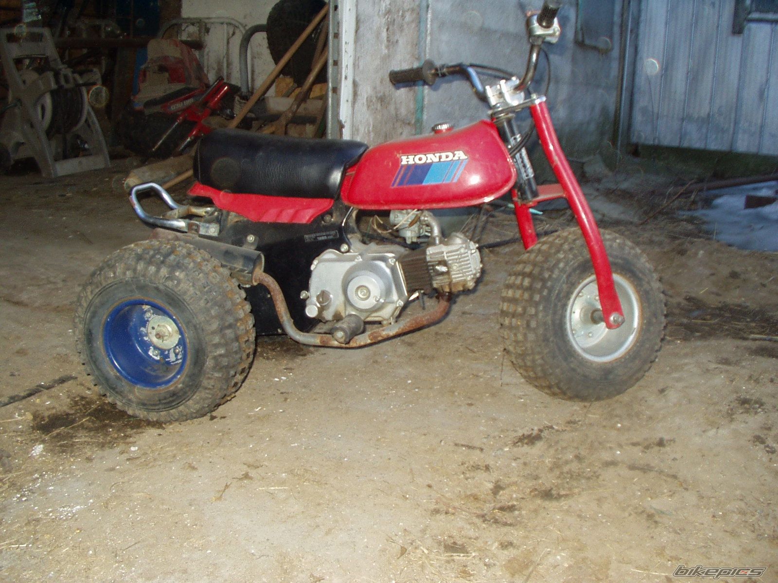 Photo 1613426