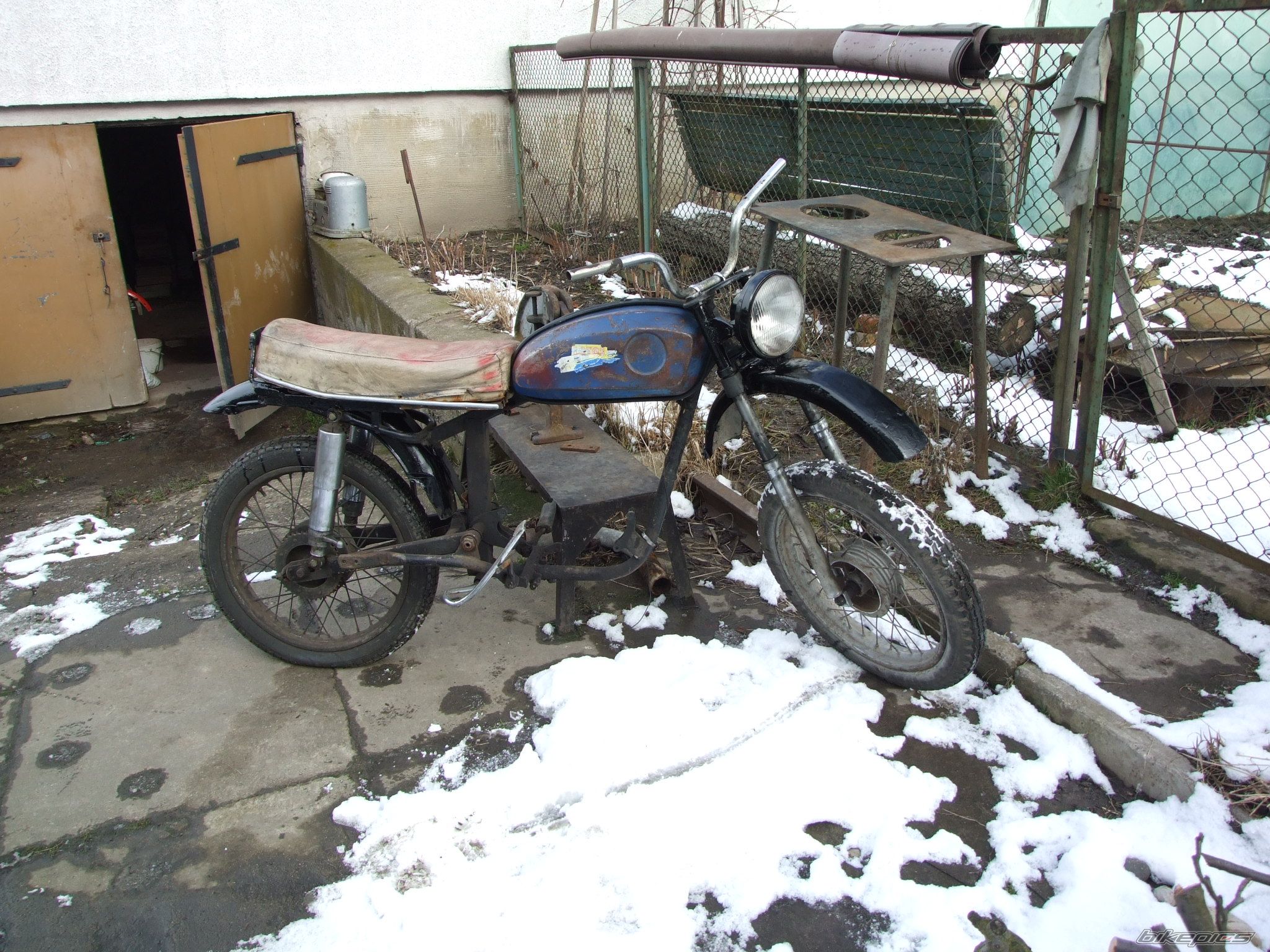 Photo 1613546