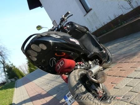 Photo 1613616