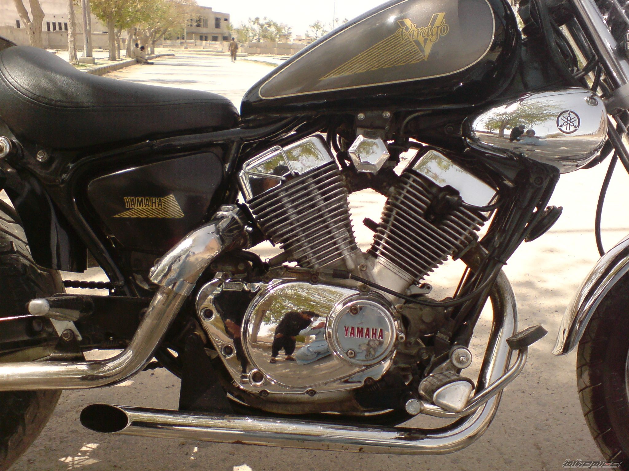 Photo 1613767