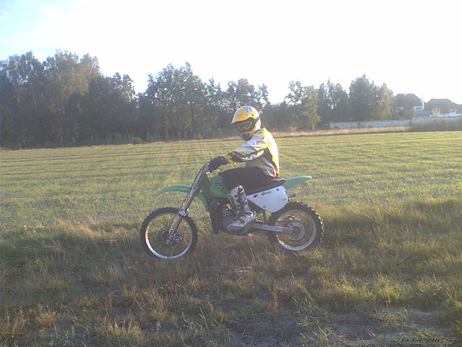 Photo 1613835