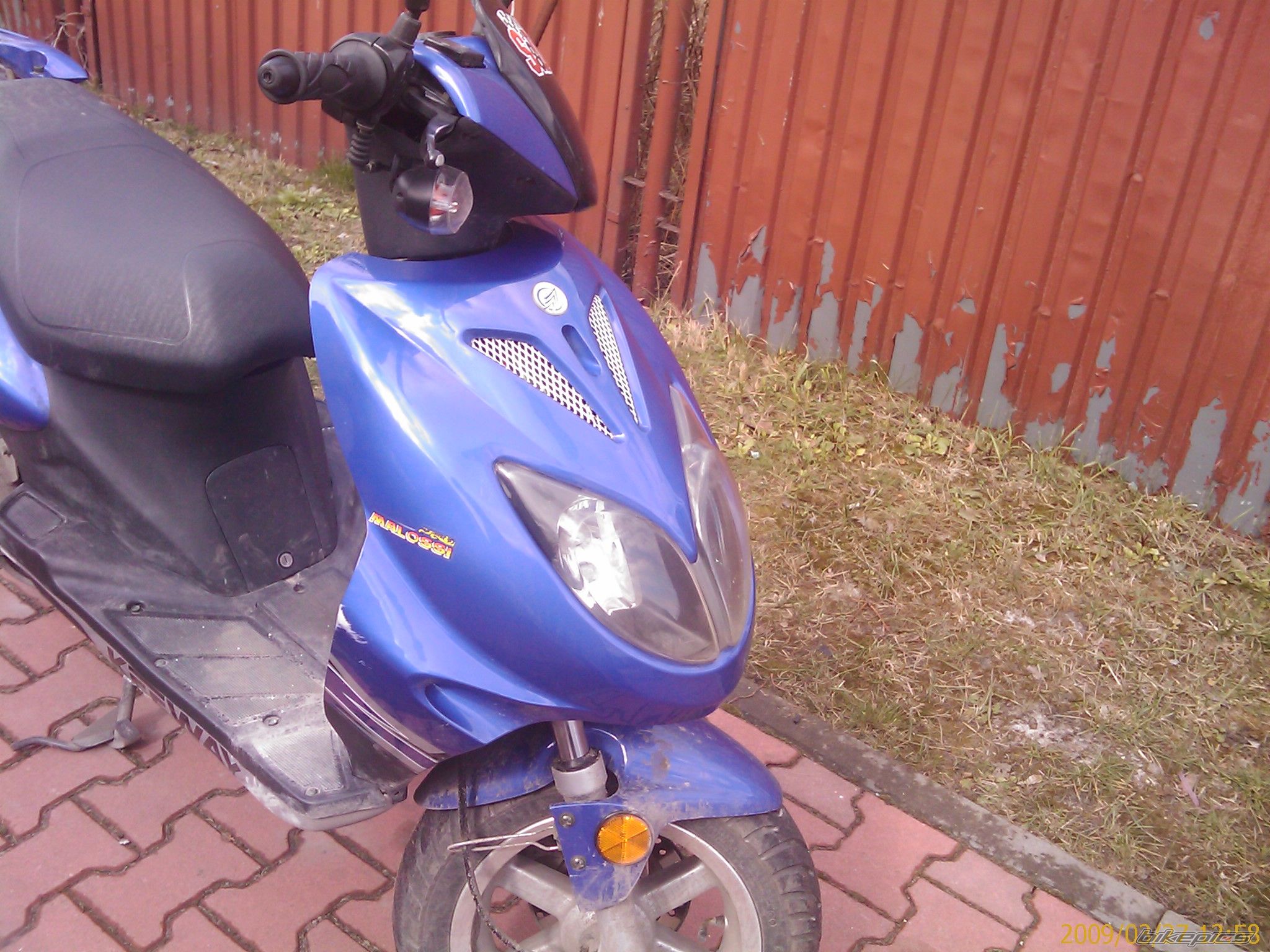 Photo 1613844