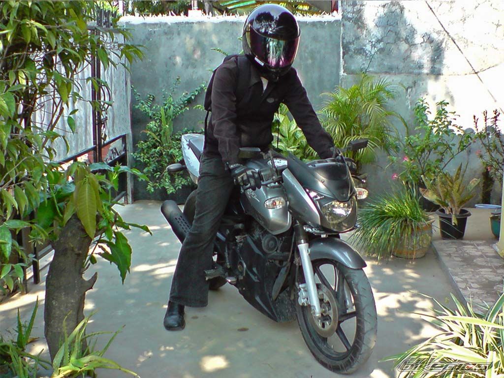 Bike Photo 1613878
