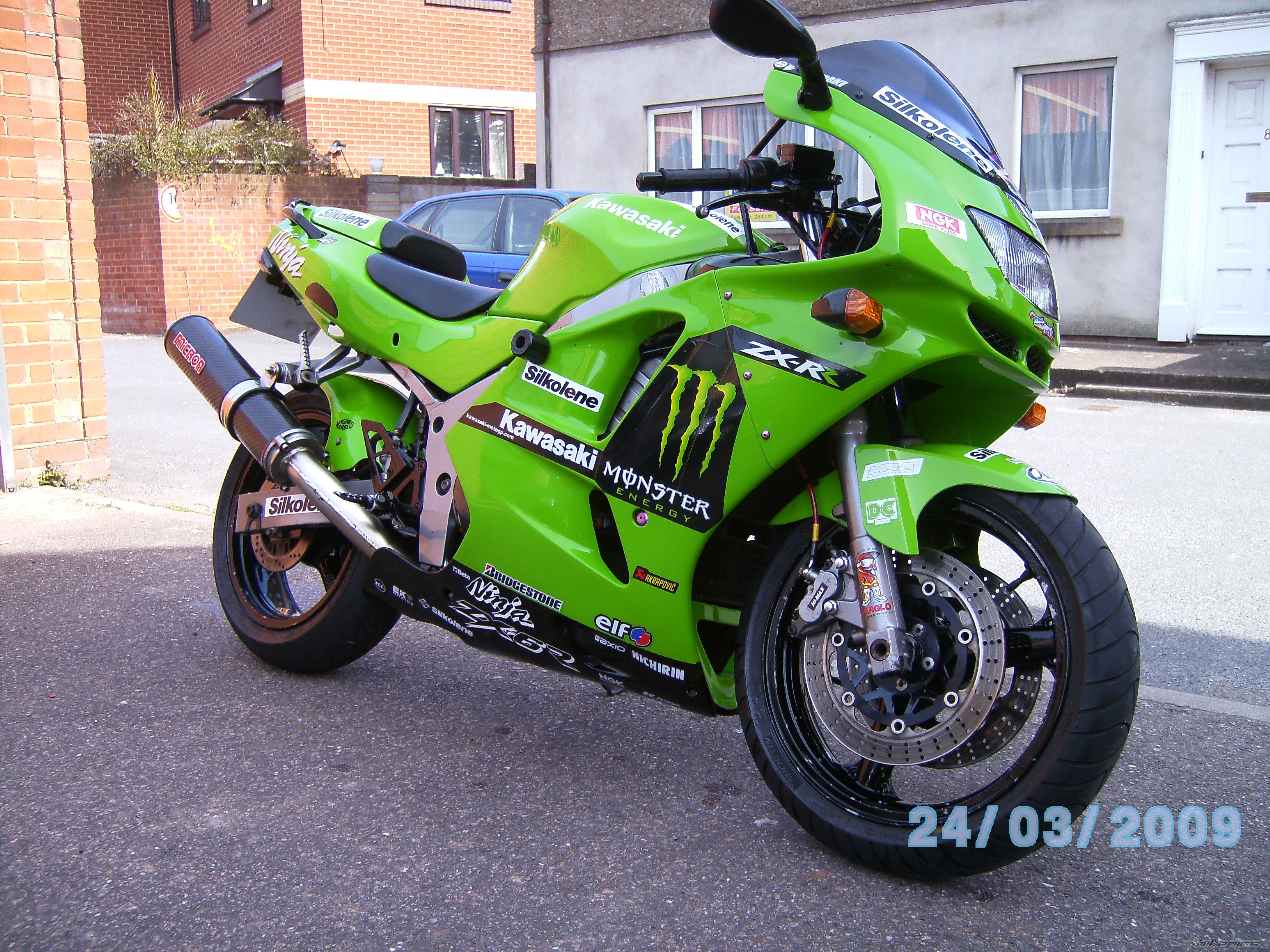 Photo 1613980