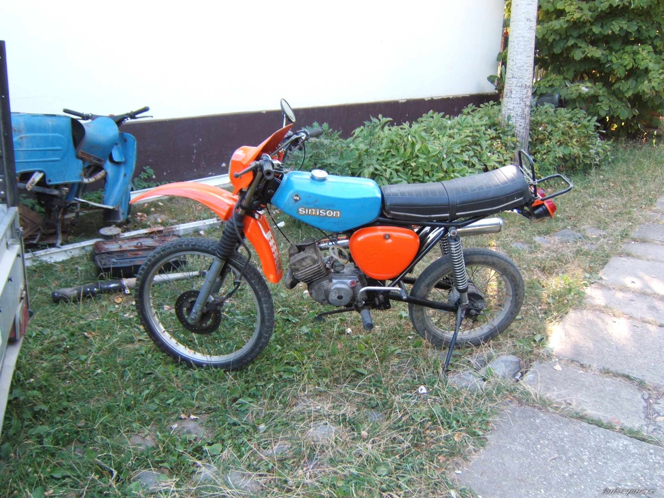 Photo 1614001