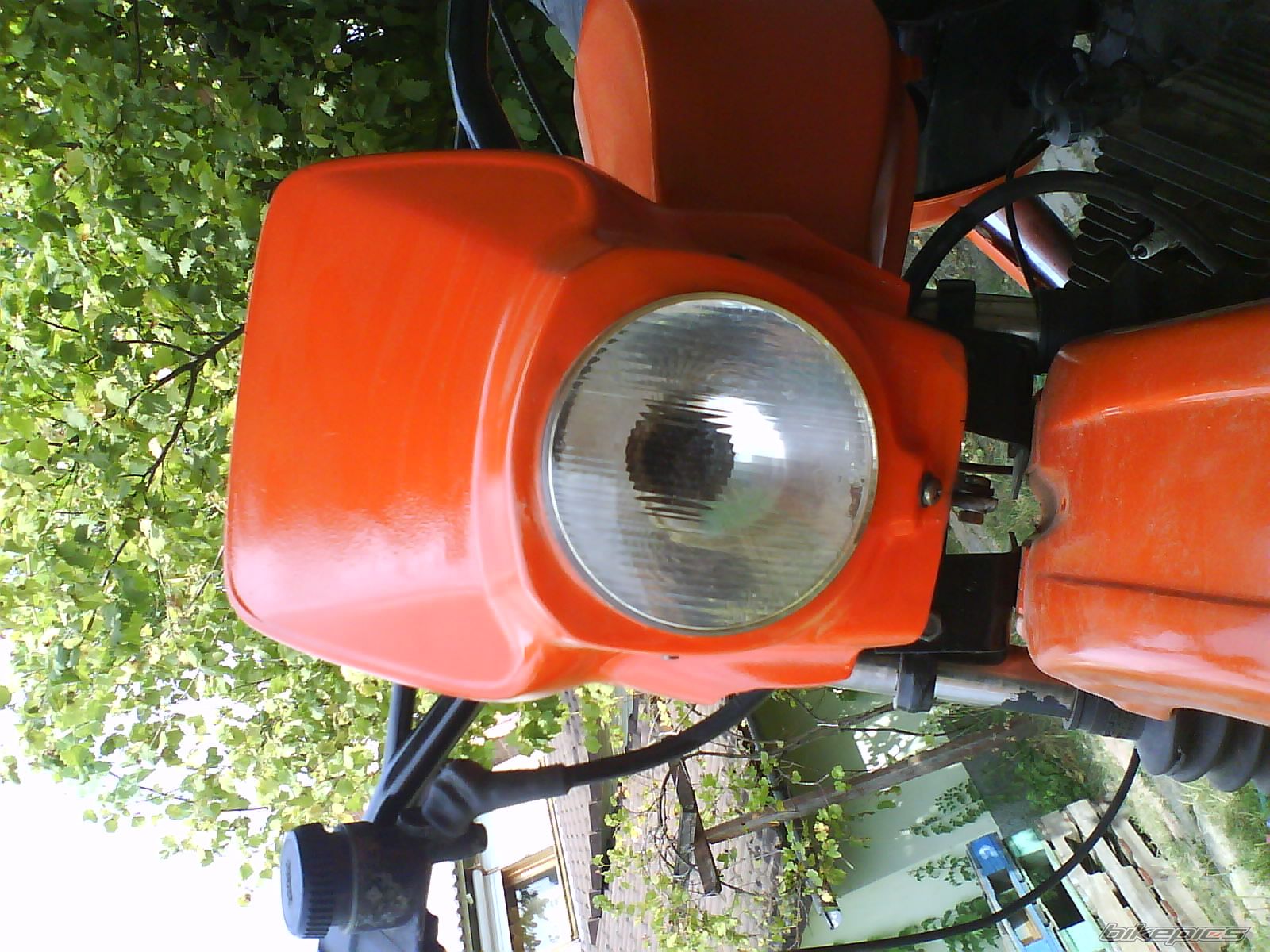 Photo 1614003