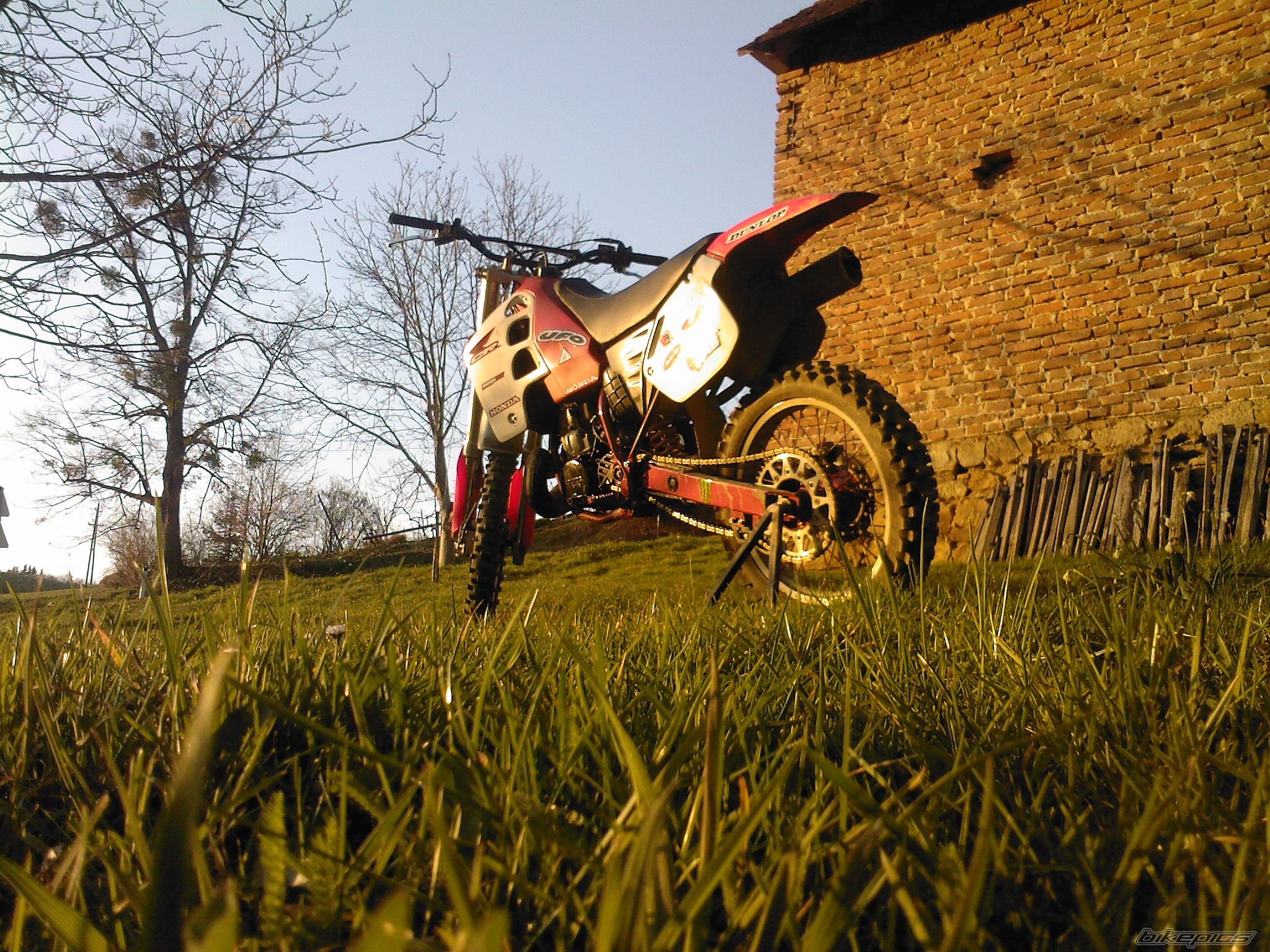 Photo 1614075