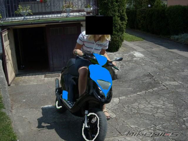 Photo 1614082