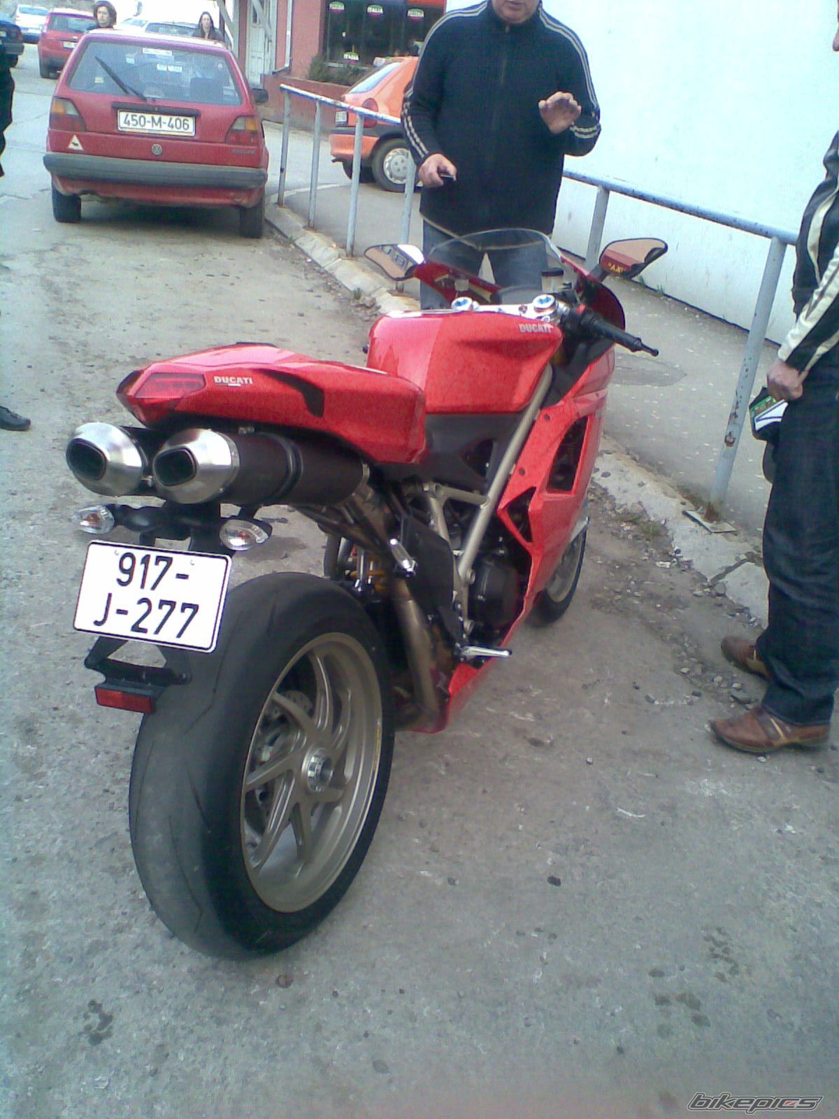 Photo 1614158
